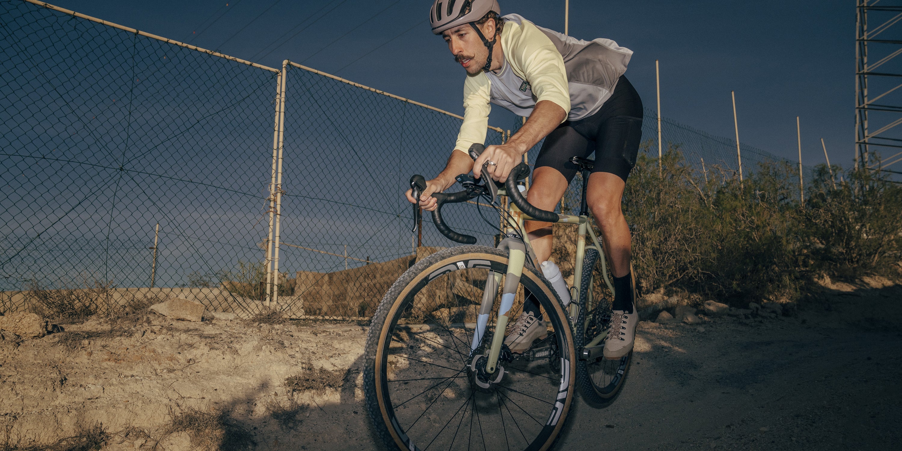 Liquid error (sections/product-banner line 29): input to image_tag must be an image_url