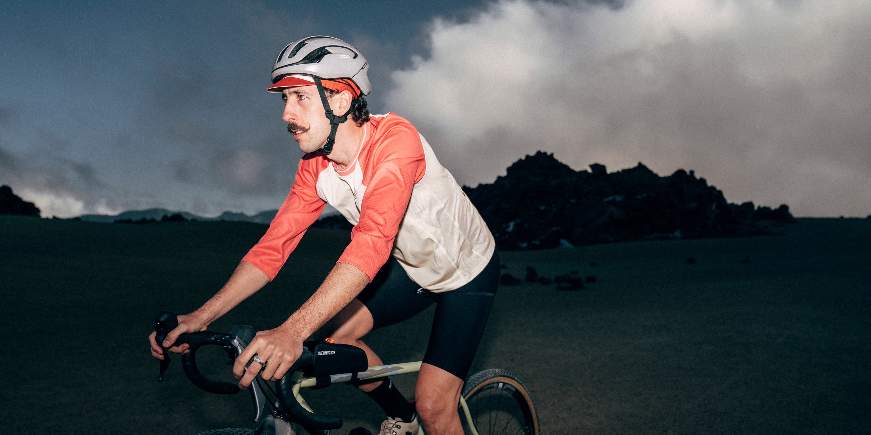 Liquid error (sections/product-banner line 29): input to image_tag must be an image_url