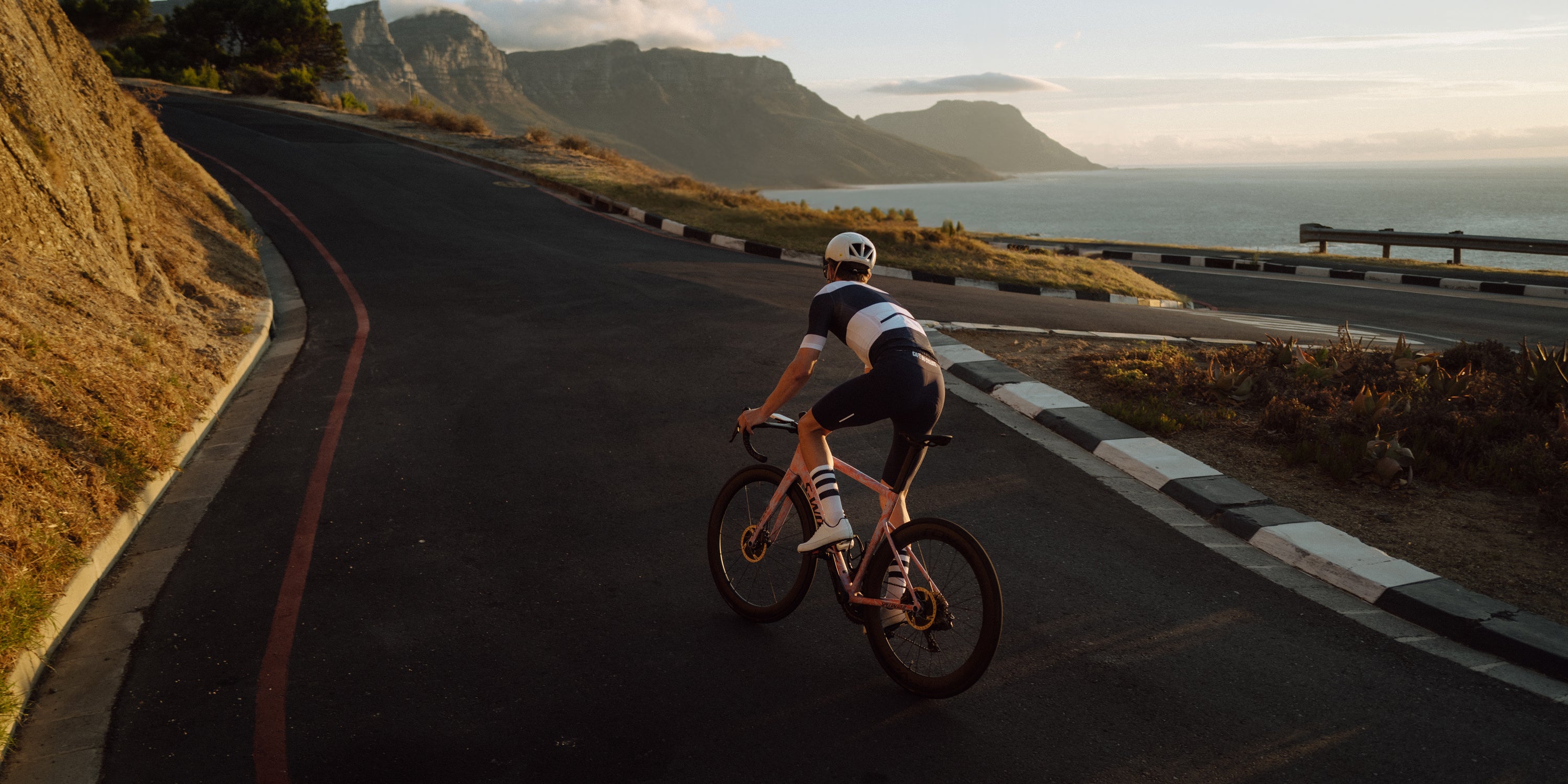 Liquid error (sections/product-banner line 29): input to image_tag must be an image_url