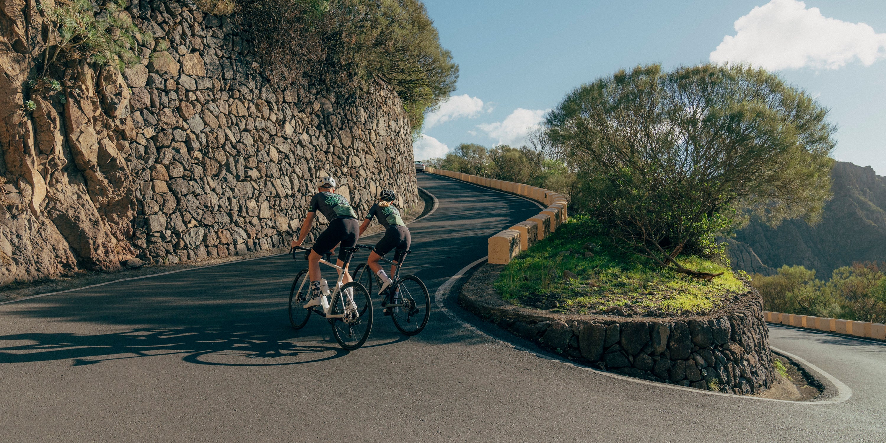 Liquid error (sections/product-banner line 29): input to image_tag must be an image_url