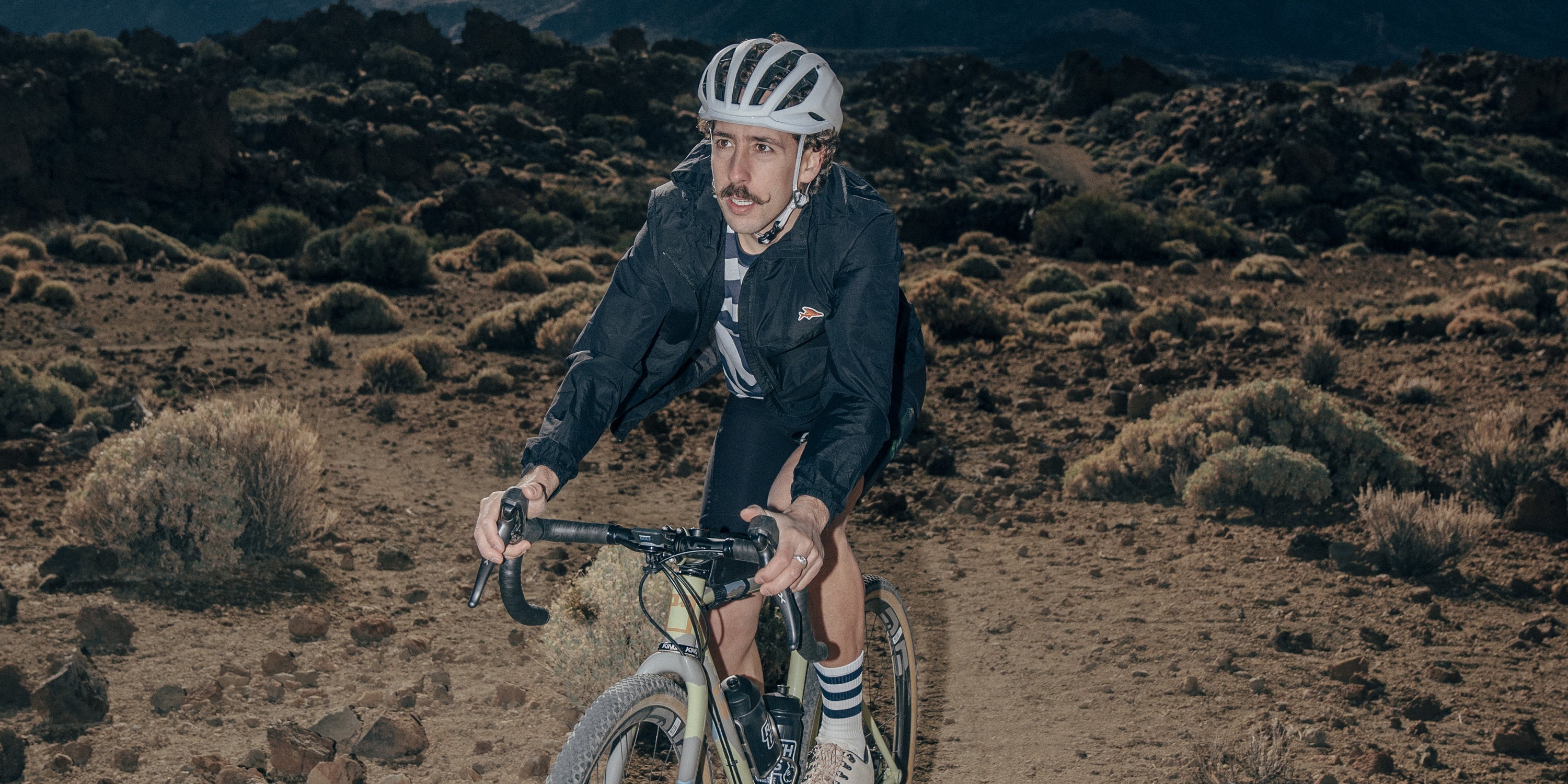 Liquid error (sections/product-banner line 29): input to image_tag must be an image_url