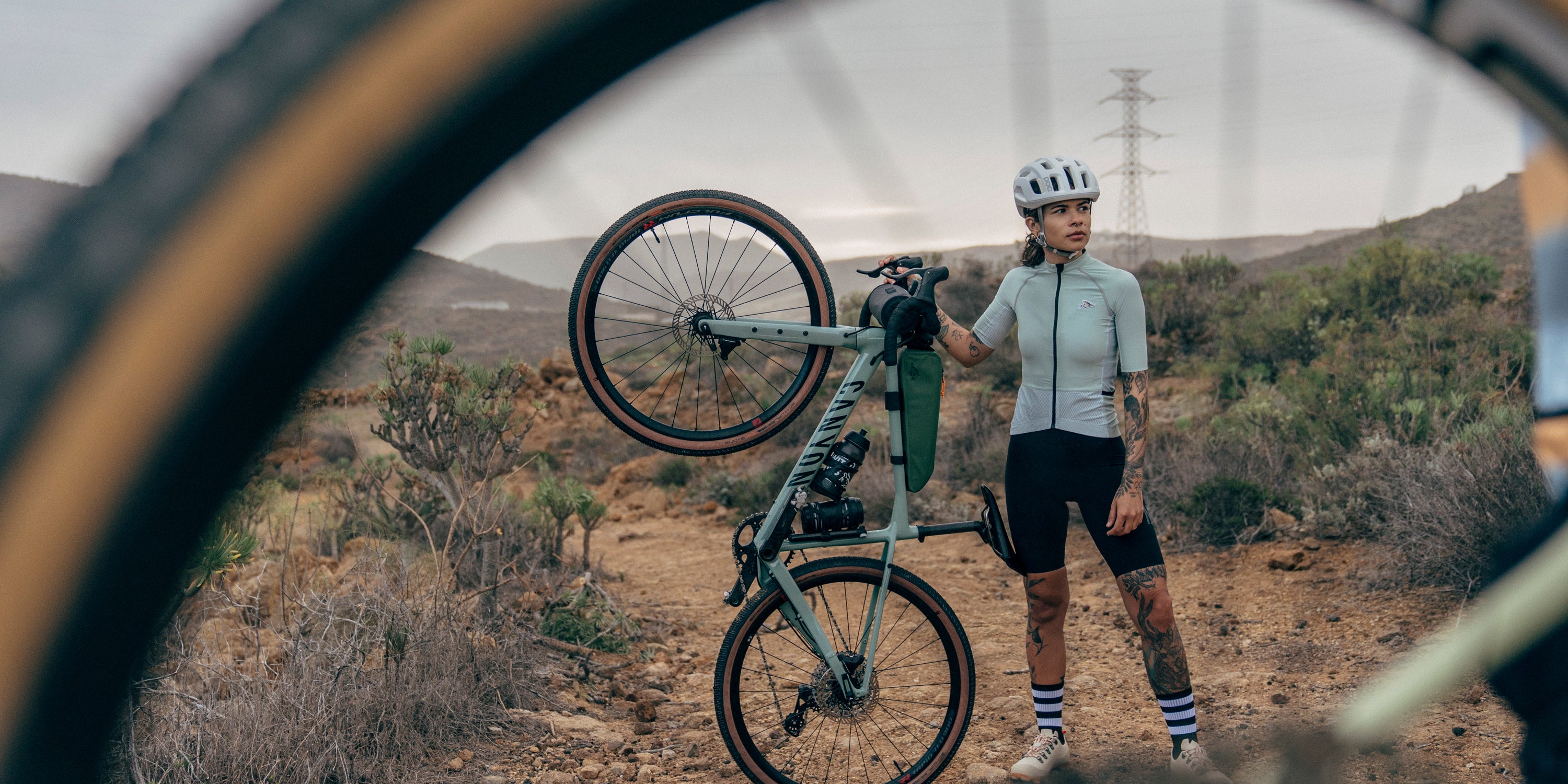 Liquid error (sections/product-banner line 29): input to image_tag must be an image_url