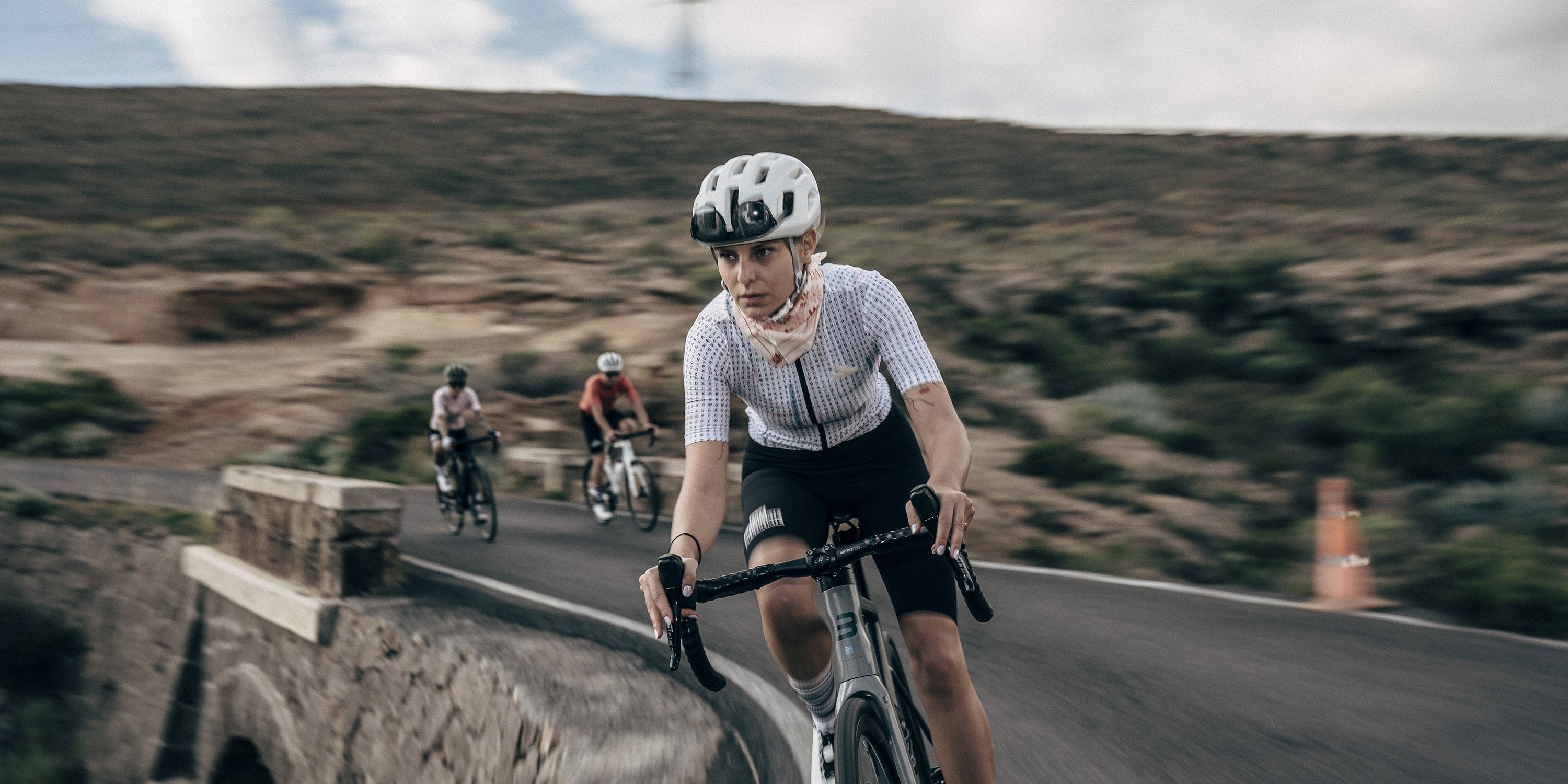 Liquid error (sections/product-banner line 29): input to image_tag must be an image_url