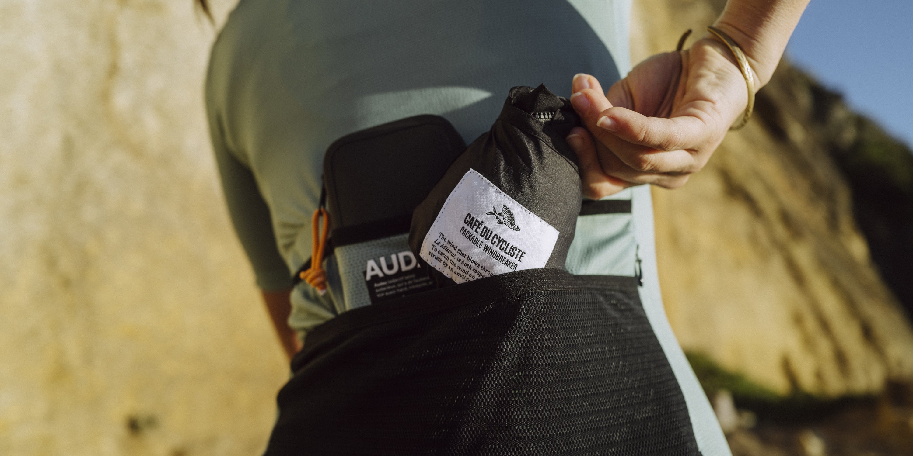 Liquid error (sections/product-banner line 29): input to image_tag must be an image_url