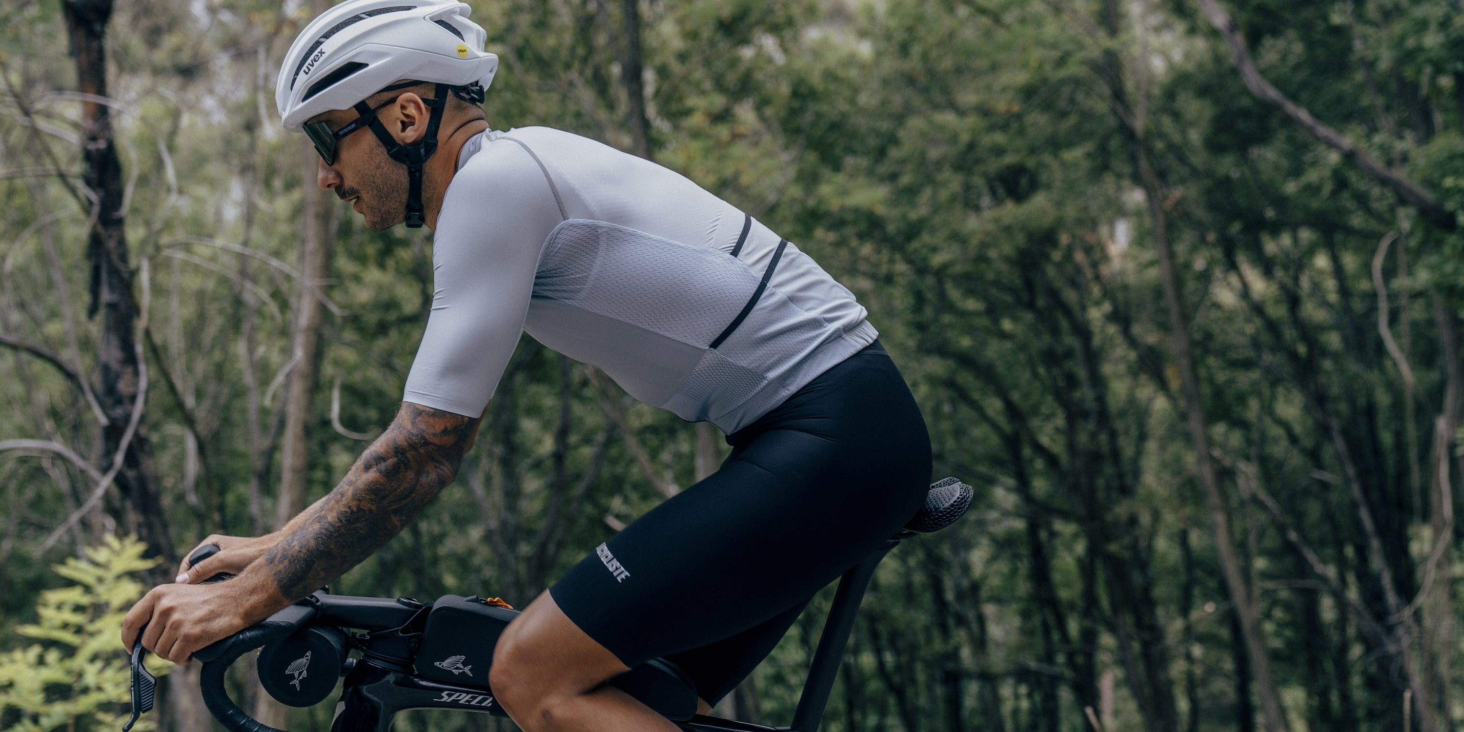 Liquid error (sections/product-banner line 29): input to image_tag must be an image_url