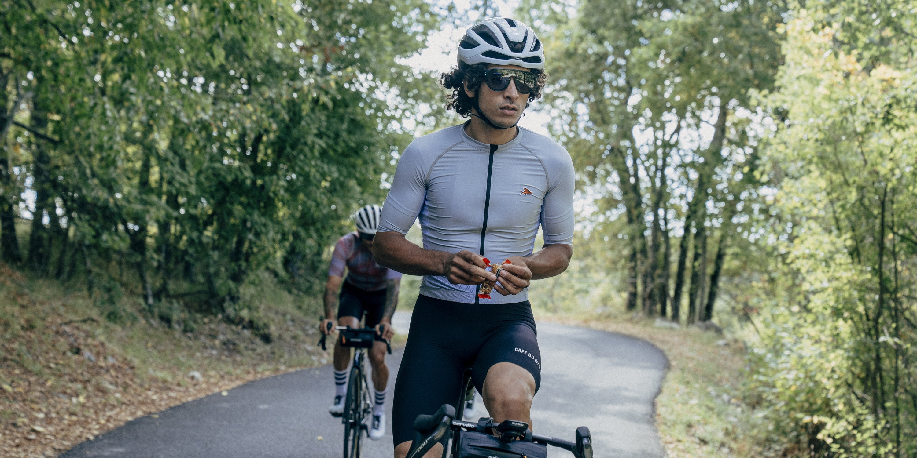 Liquid error (sections/product-banner line 29): input to image_tag must be an image_url