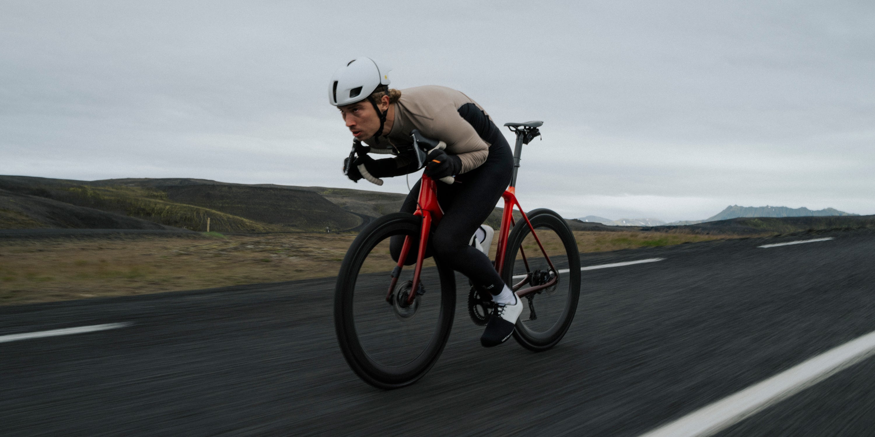 Liquid error (sections/product-banner line 29): input to image_tag must be an image_url