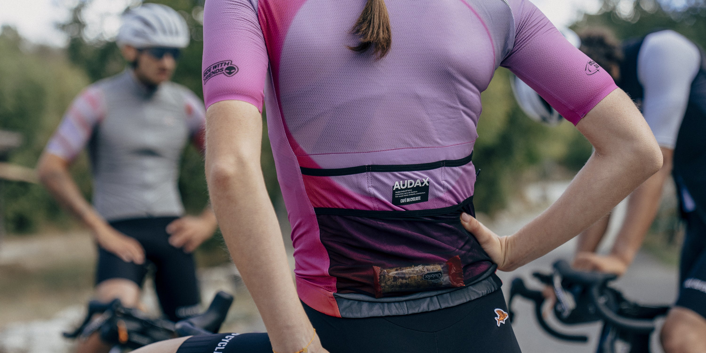 Liquid error (sections/product-banner line 29): input to image_tag must be an image_url