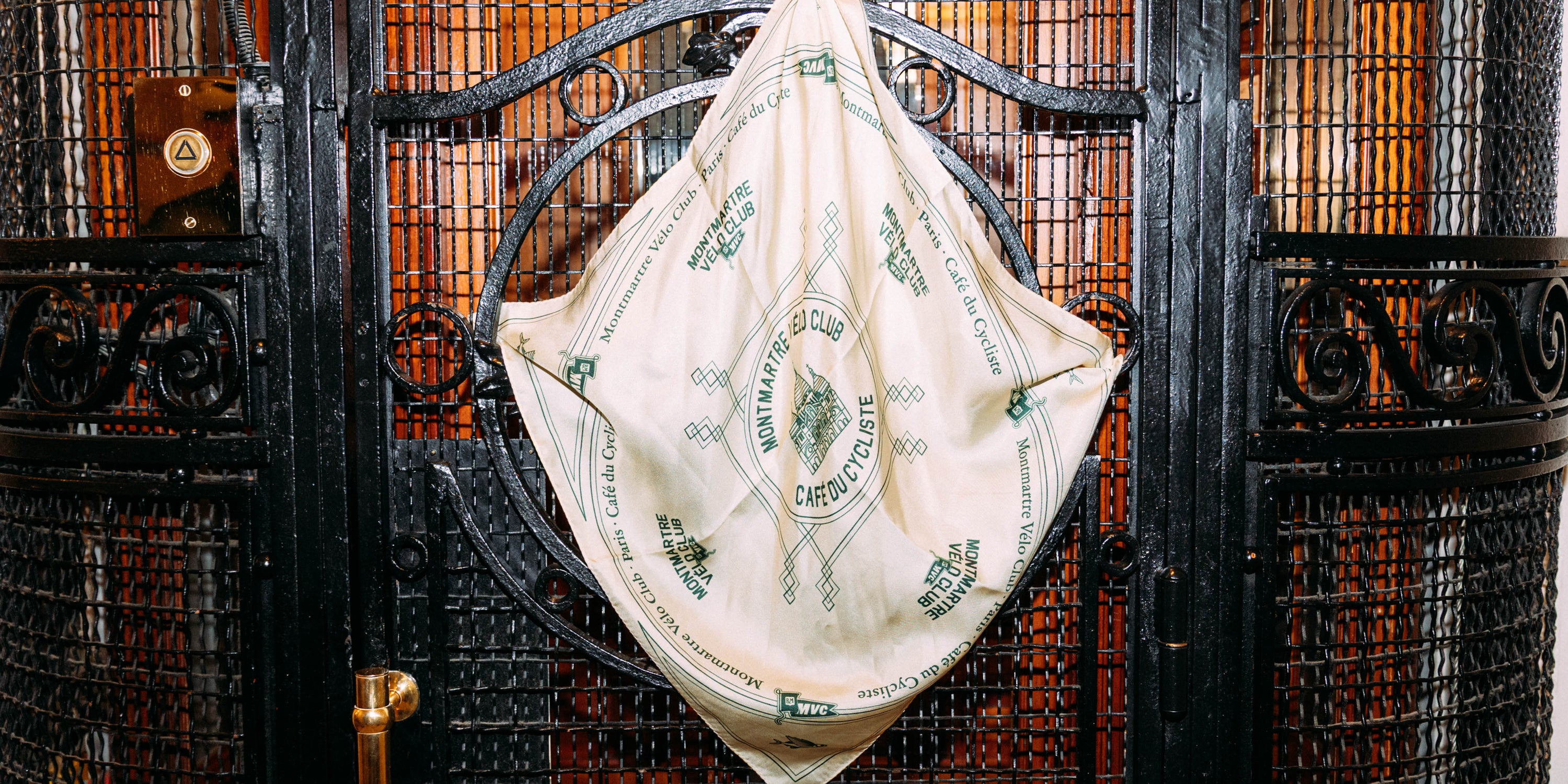 Liquid error (sections/product-banner line 29): input to image_tag must be an image_url