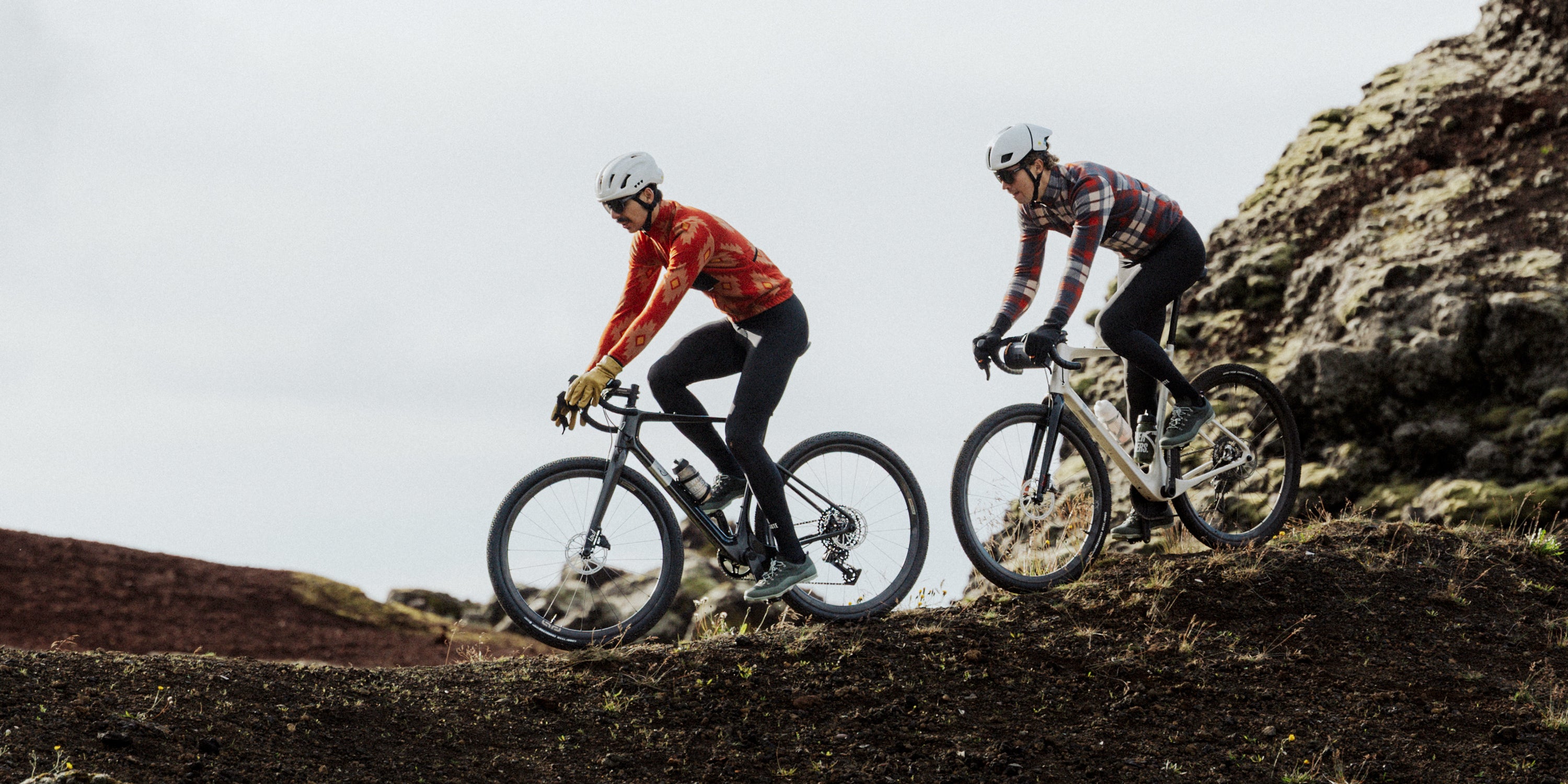 Liquid error (sections/product-banner line 29): input to image_tag must be an image_url