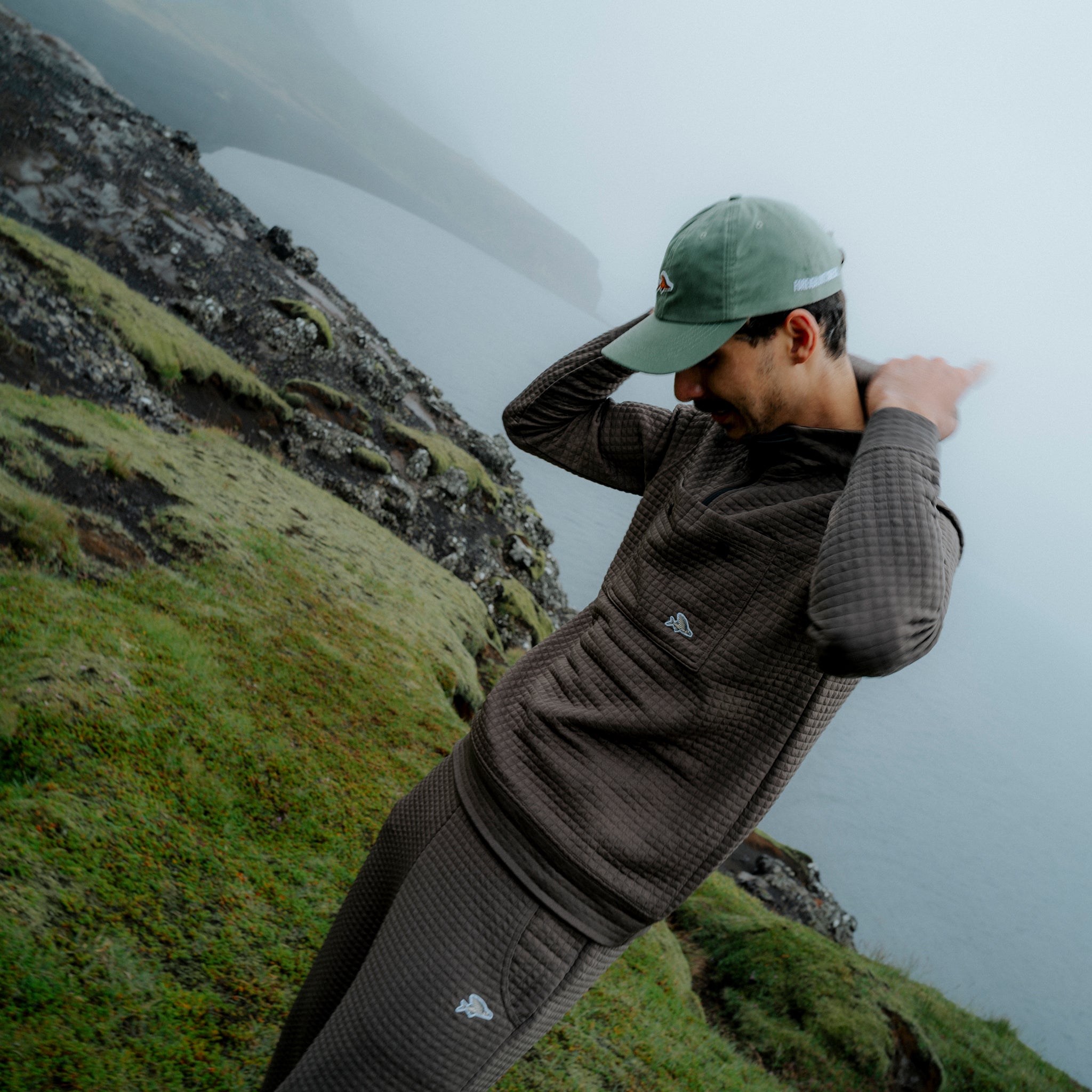 メンズトップス＆ジャンパー – Café du Cycliste | JP