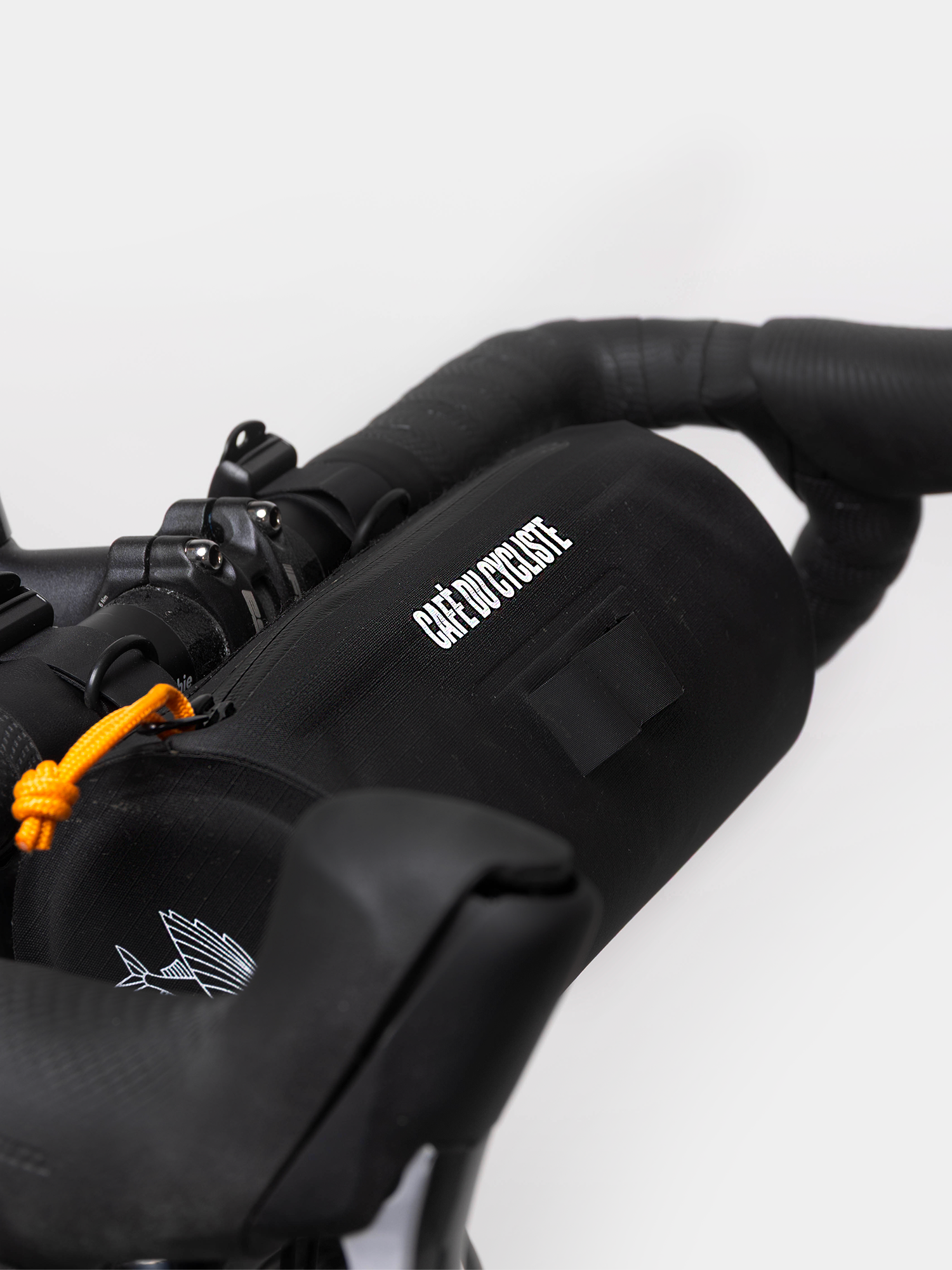 Waterproof Handlebar Pouch Bag Black – Café du Cycliste | FR