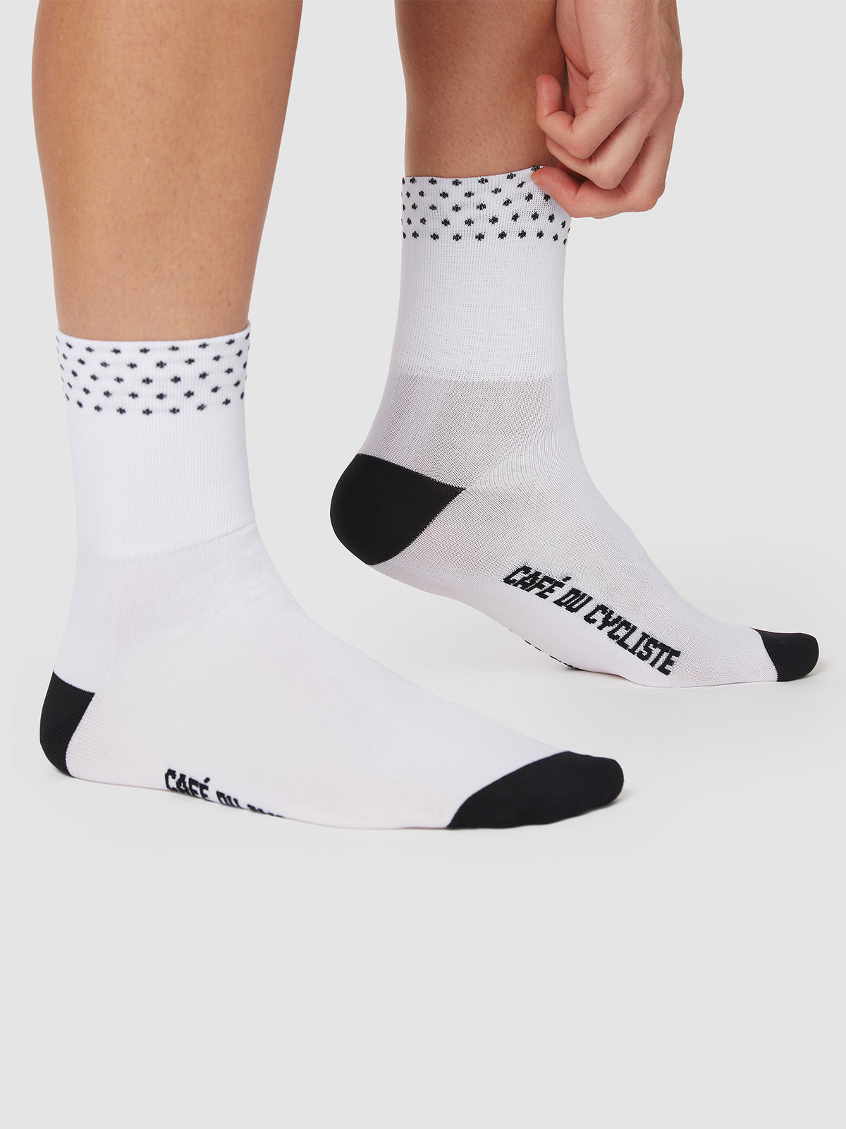 Unisex Socks Dotted White – Café du Cycliste | TL