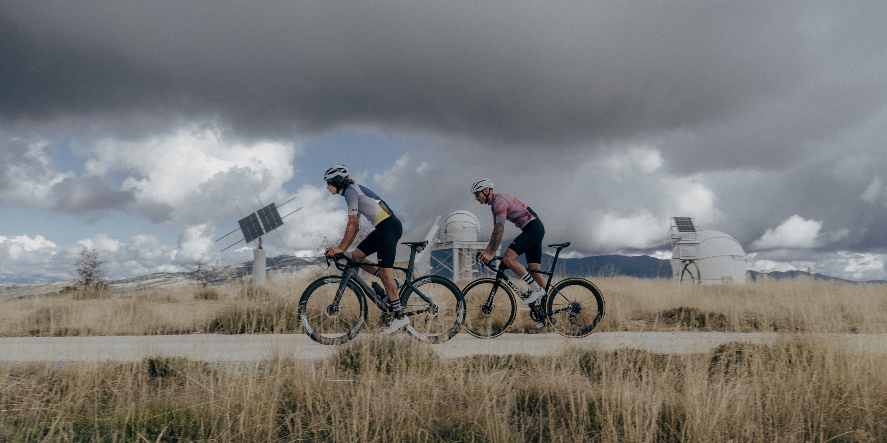 モナ – Café du Cycliste | JP