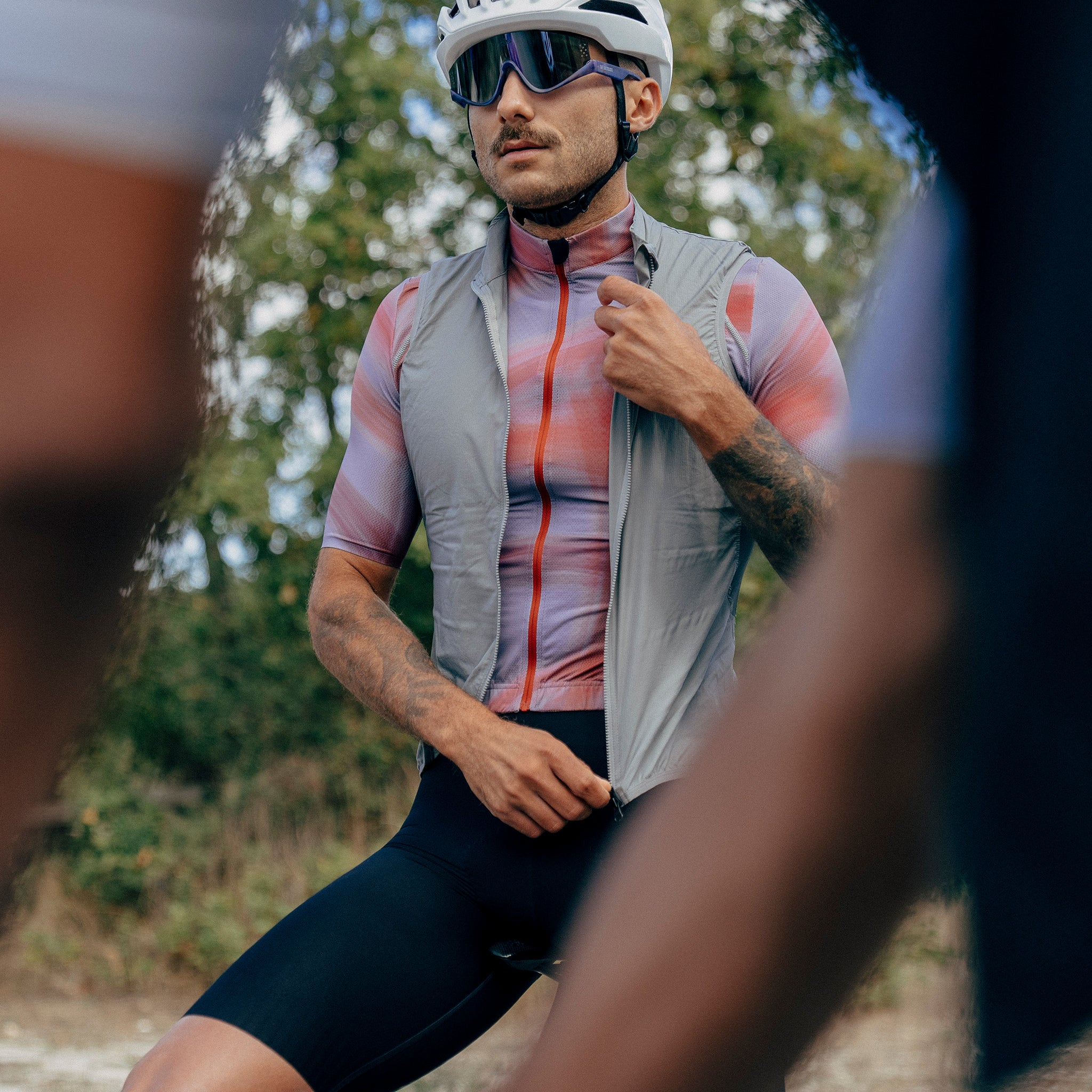 Men's Cycling Jackets & Gilets – Café du Cycliste | US