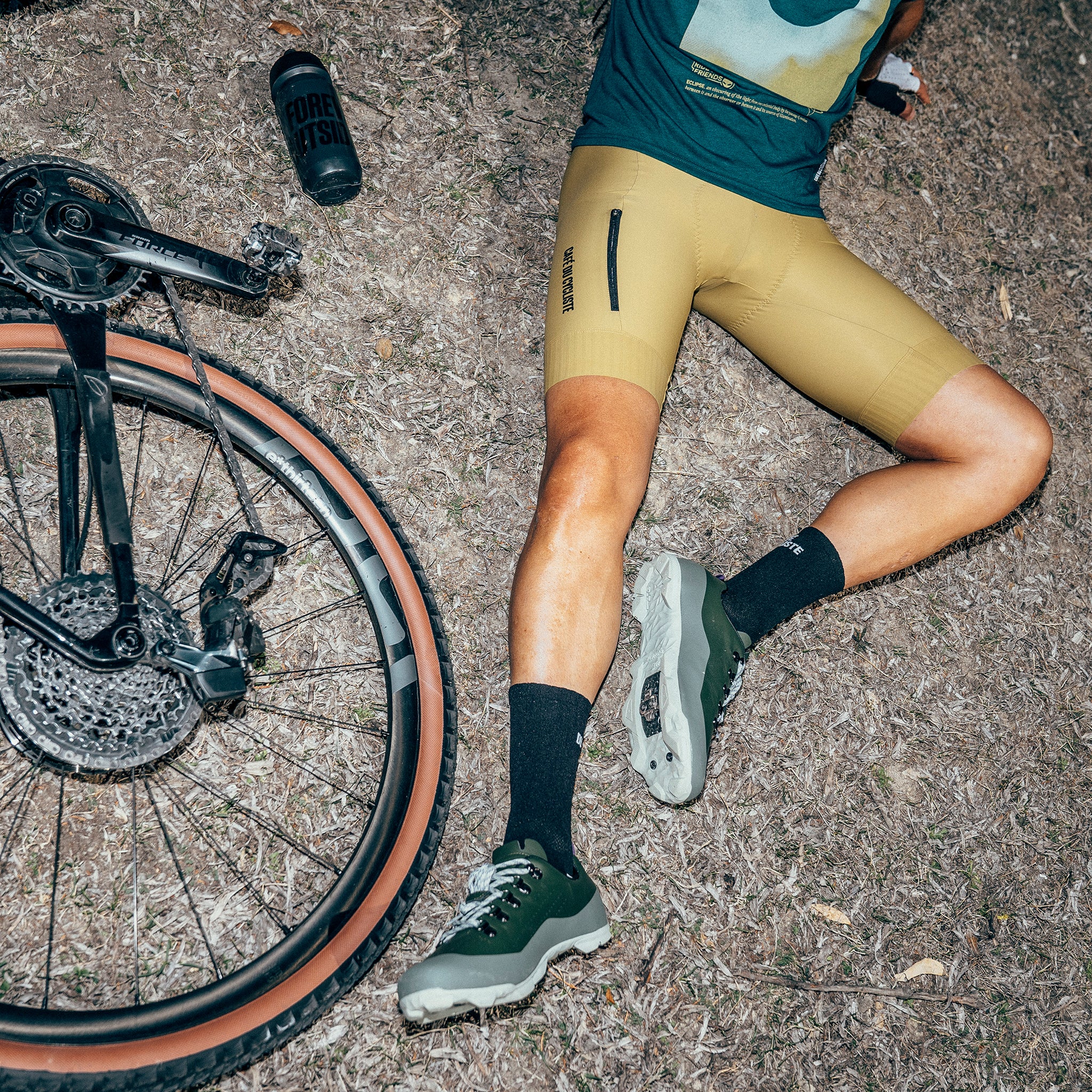 履物 – Café du Cycliste | JP