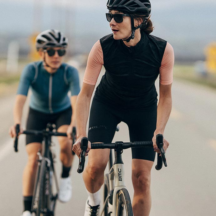 womens cycling clothing on sale
